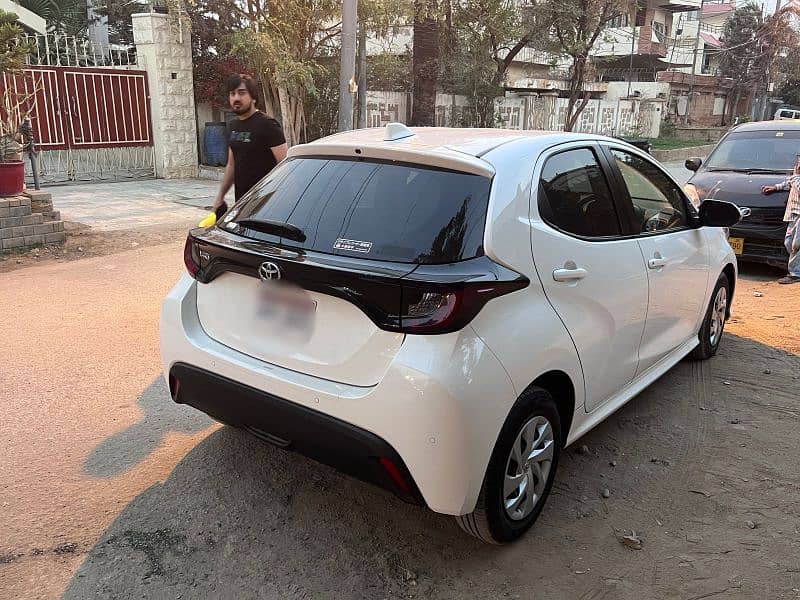 Toyota Yaris X 2021 Push Start 7