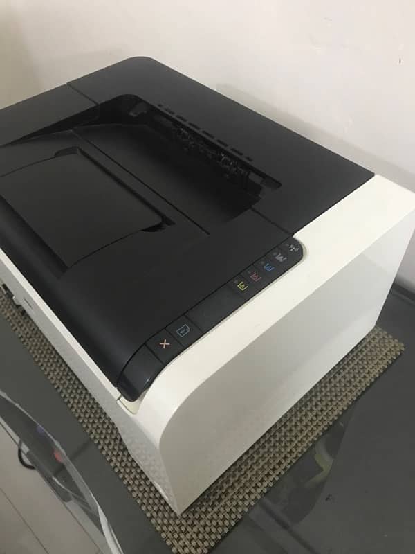 hp laser jet printer cp1025nw 0