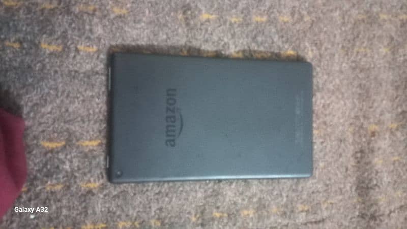 Amazon HD8 32GB memory 2