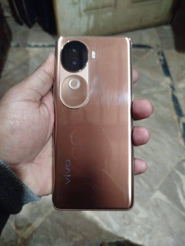 Vivo v40e 8 256 in display fingerprint sensor for sale. 2