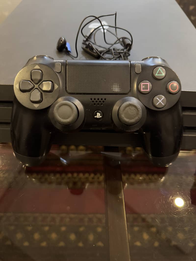 Sony PS4 Pro - 1TB with 2 Controllers 4