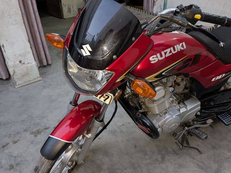 Suzuki gd 110S | Model 2022 | like New 4