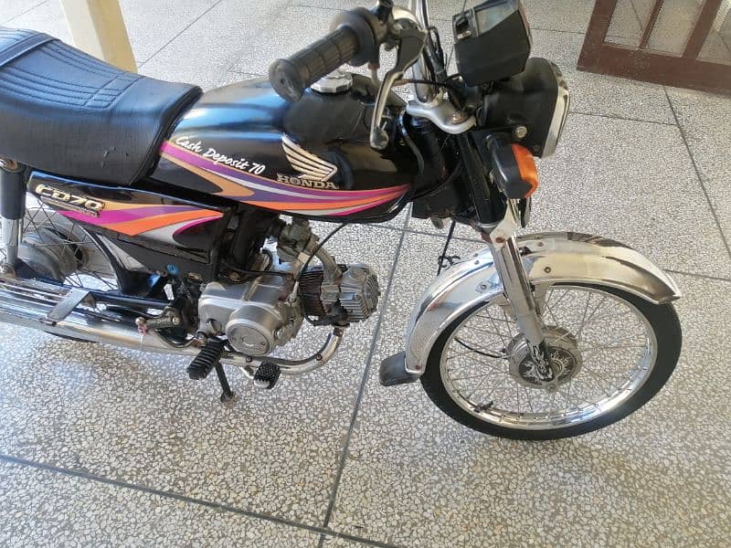 Honda 70 2009 model Lahore registration contact number, 0348 59540 31 10