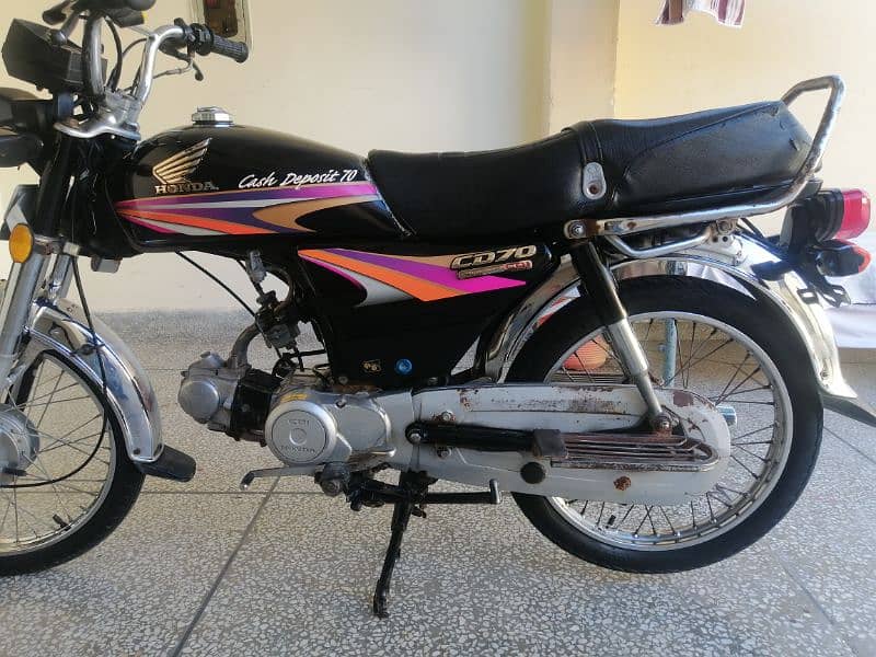 Honda 70 2009 model Lahore registration contact number, 0348 59540 31 15