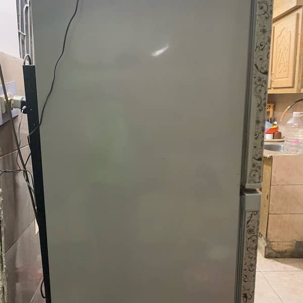 Dawlance fridge For Sale 2