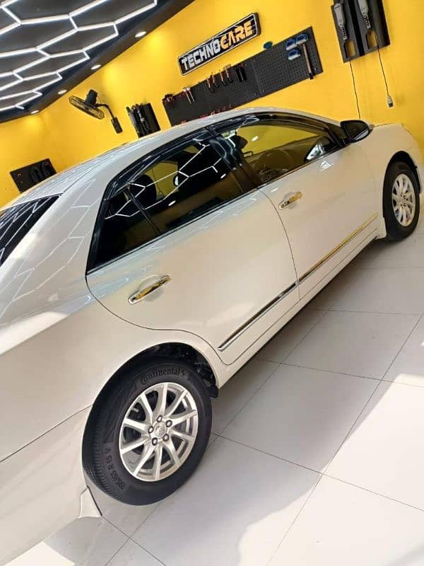 Toyota Premio 2014 3