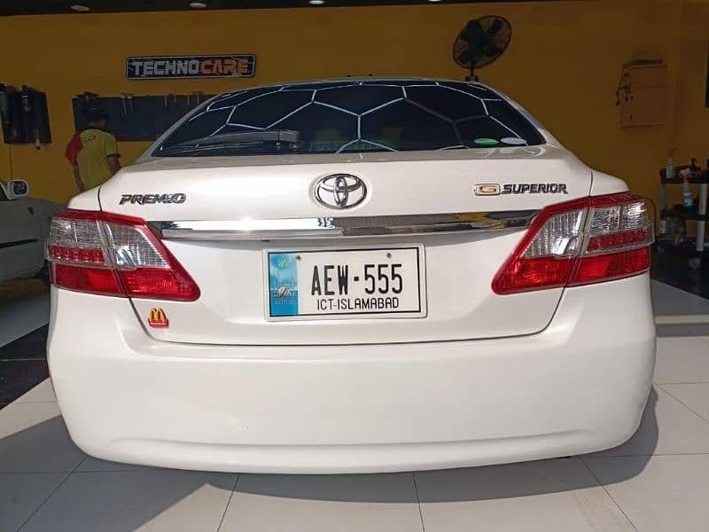 Toyota Premio 2014 11