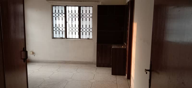 1 Kanal Upper Portion For Rent In DHA Phase 2 Near Park, Mosque & Commercial 10