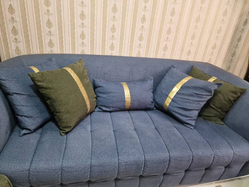 Modern 6 seater sofa set. 3 + 3 1