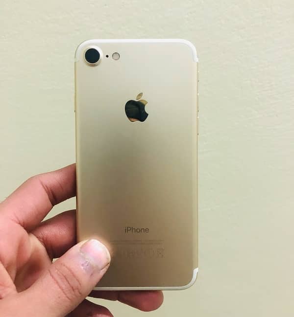 iPhone 7 PTA approved  phone number 03361501428 1