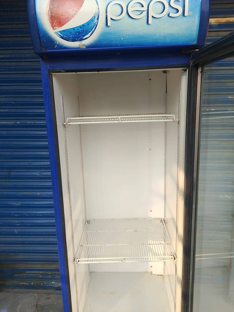 P fridge chiller 400 ltr(0306=4462/443) lushset 4