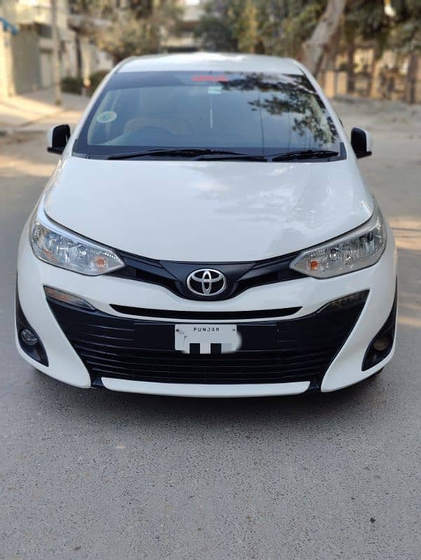 Toyota Corolla yaaris automatic GLI 2021 1