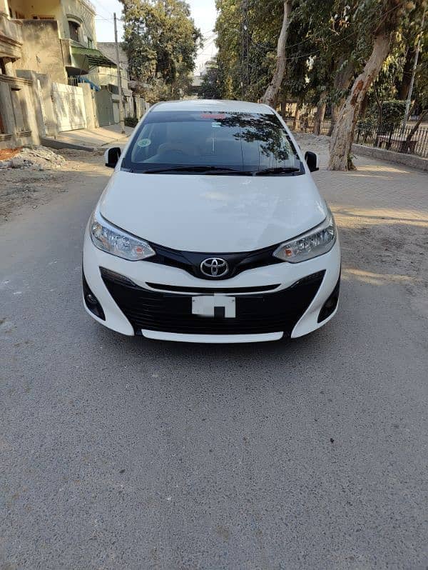 Toyota Corolla yaaris automatic GLI 2021 7