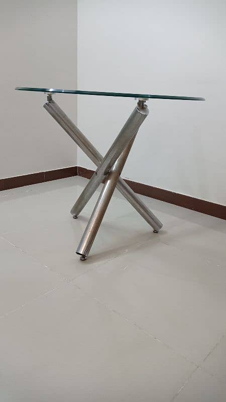 4 seater dinning table 2