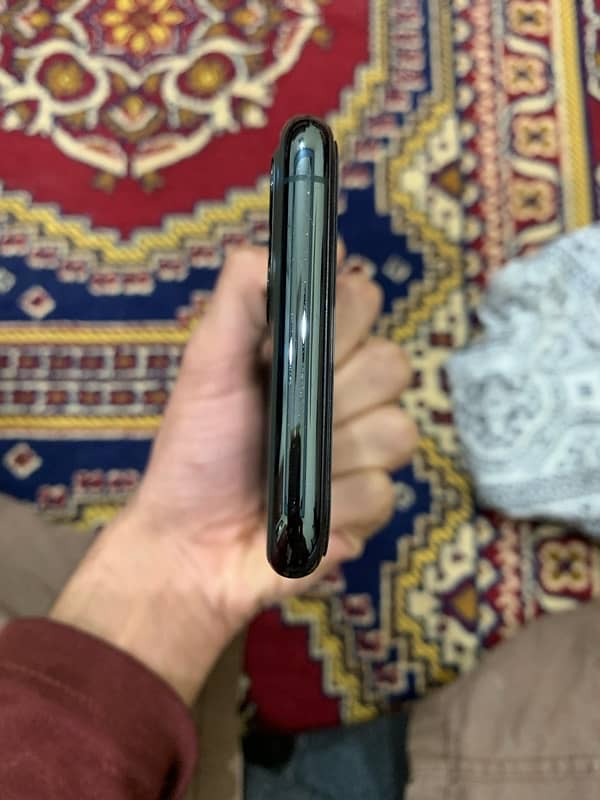 iphone 11 pro(64gb,Non PTA) 9