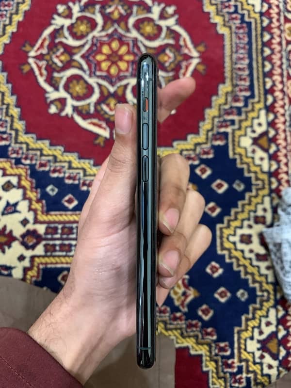 iphone 11 pro(64gb,Non PTA) 10