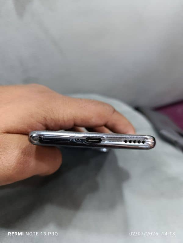 Oppo Reno 11pro 4