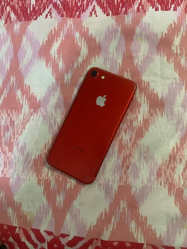 I phone 7 Red Color PTA approved 128 GB 5