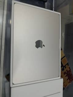 MacBook Air M2, 8/256