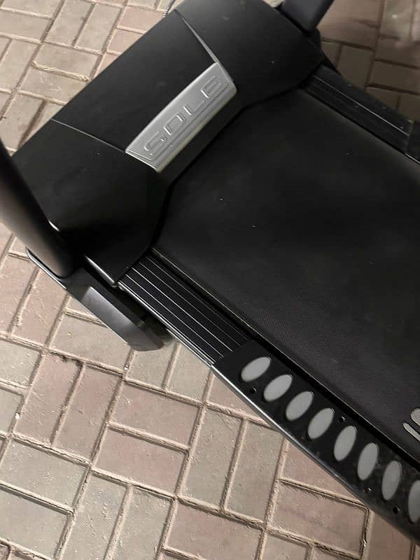 sole treadmill f60 1