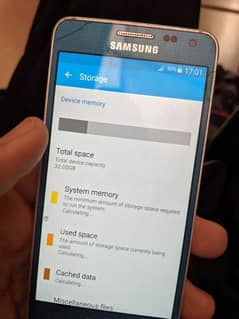 Samsung Galaxy Alpha sirf kit hai