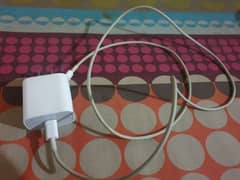 Iphone 12 pro max ganuine charger.