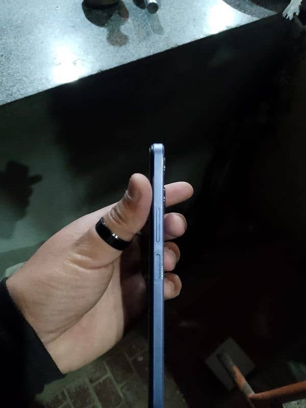 Vivo y17s 1