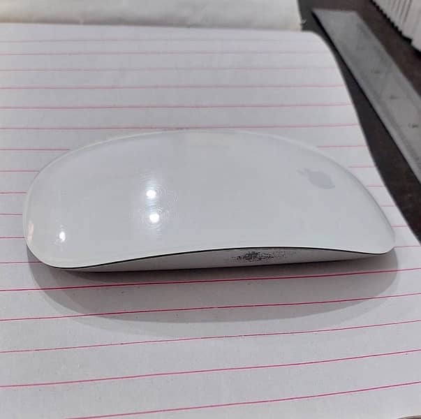 Original Apple Magic 1 Mouse 0