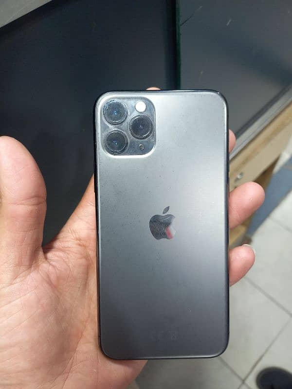 iphone 11 pro 3