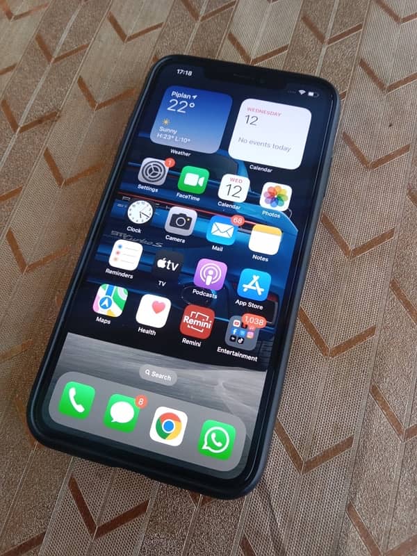 Apple iPhone XS Max - 256GB, NON PTA, Black - Excellent Condition! 13