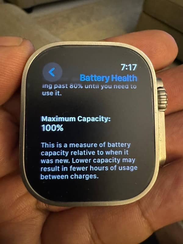 Apple Watch Ultra 2 100%  Battery 0