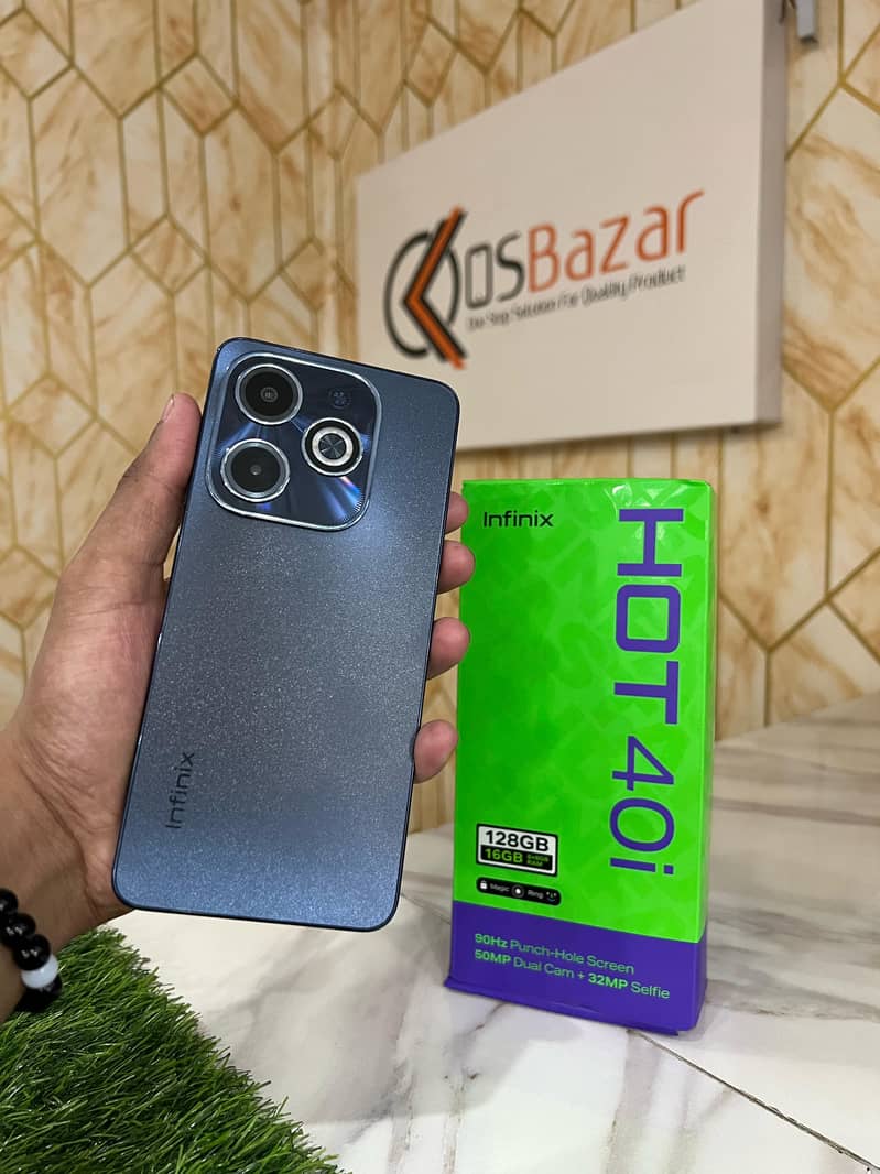 Infinix Hot 40i 8/128 With Box & Charger 0