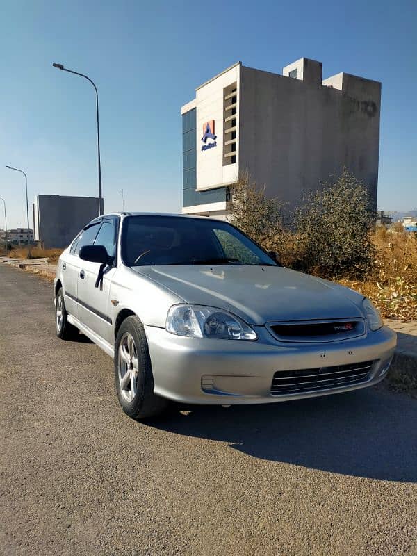 Honda Civic VTi 1999 4