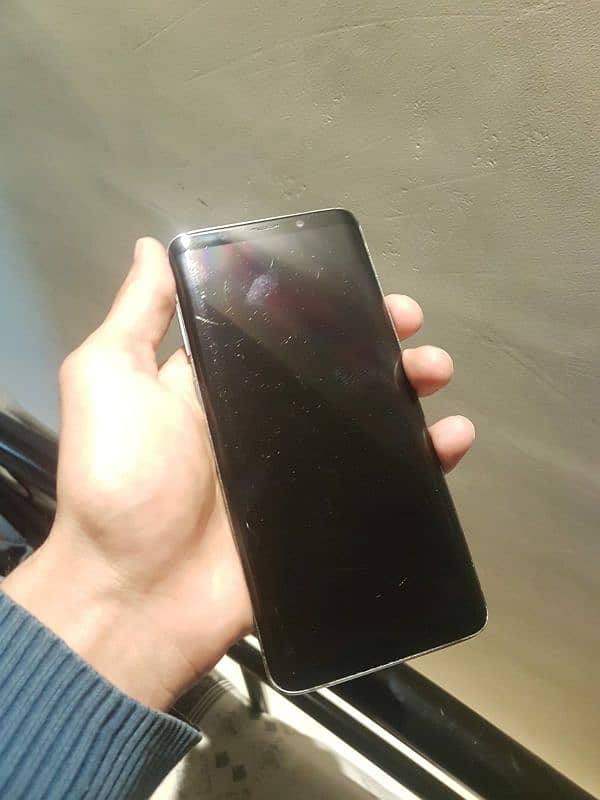 Samsung galaxy s9 plus 4