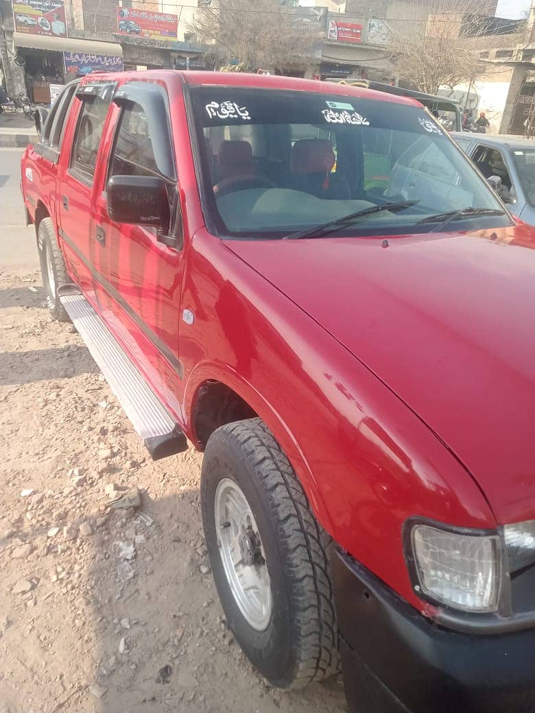 Isuzu 4 wheelers Dala Model 2002 0