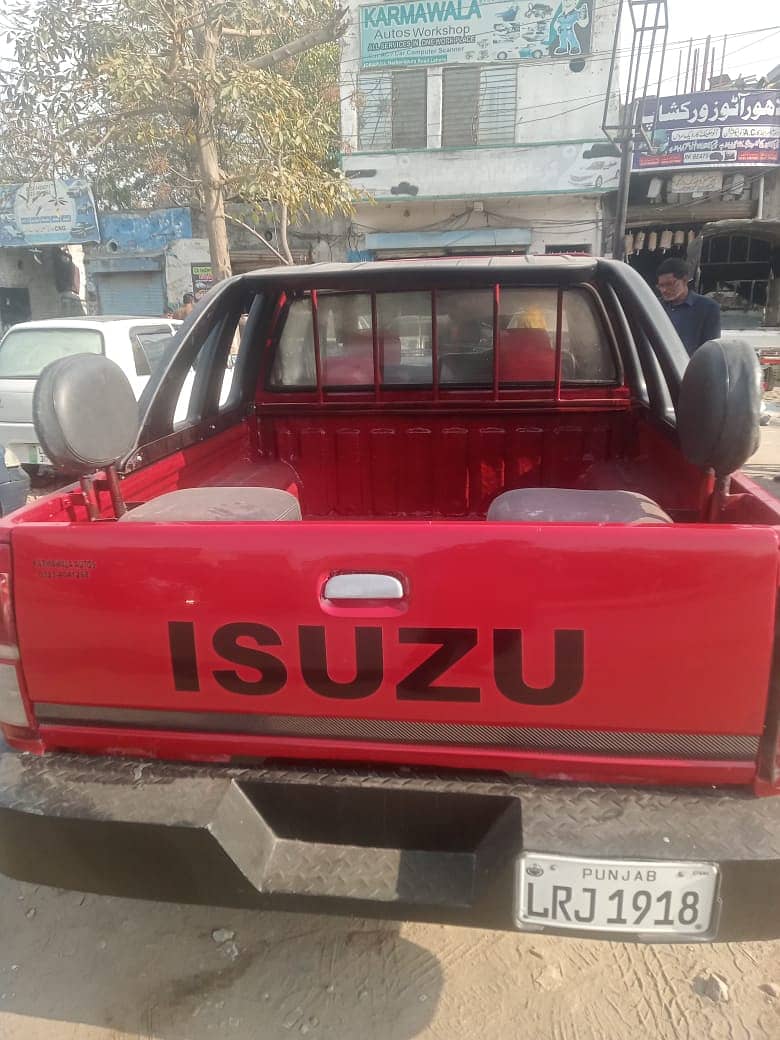 Isuzu 4 wheelers Dala Model 2002 3