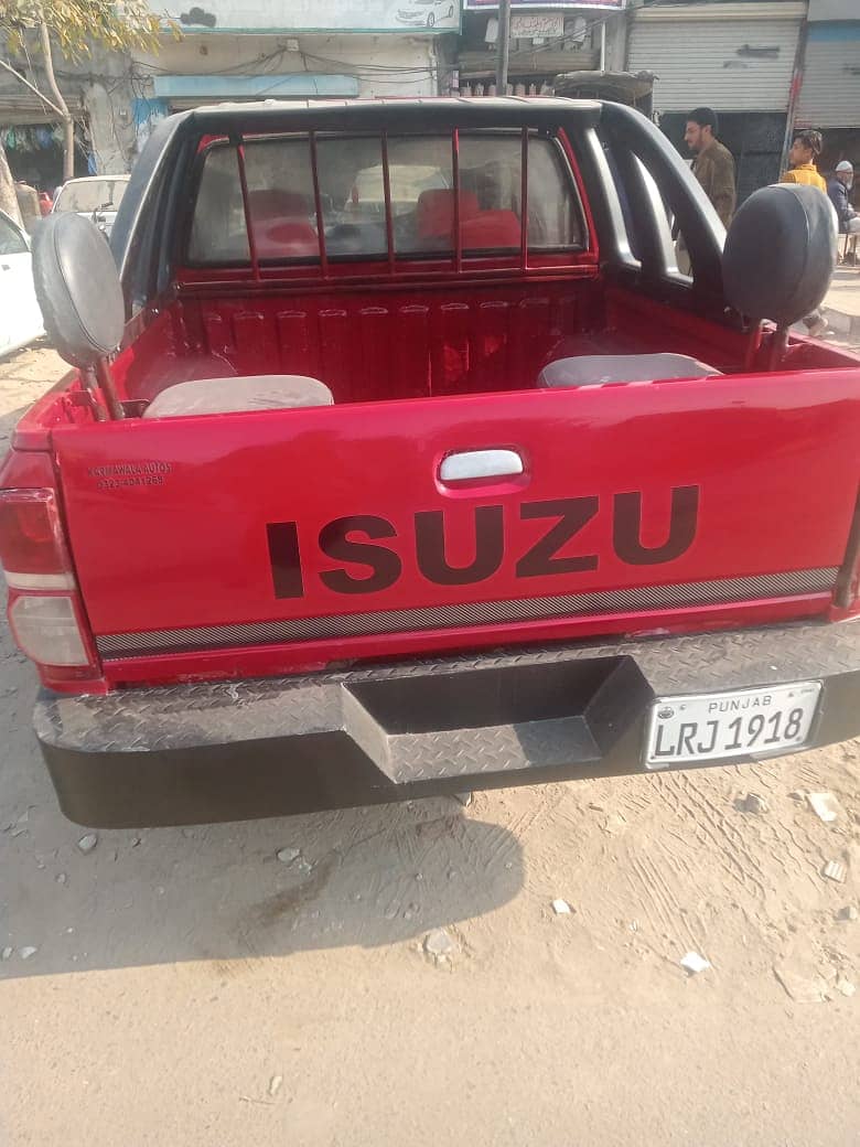 Isuzu 4 wheelers Dala Model 2002 4