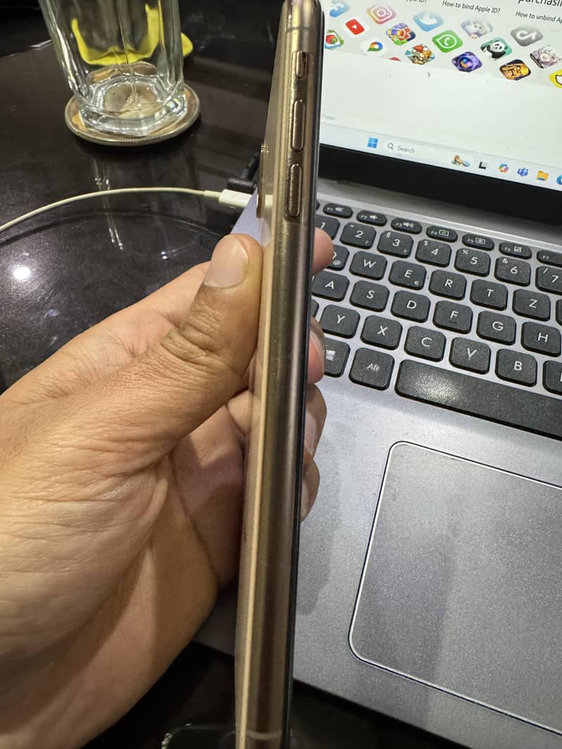 Apple iPhone XS Max 256 GB PTA APPROVED 2