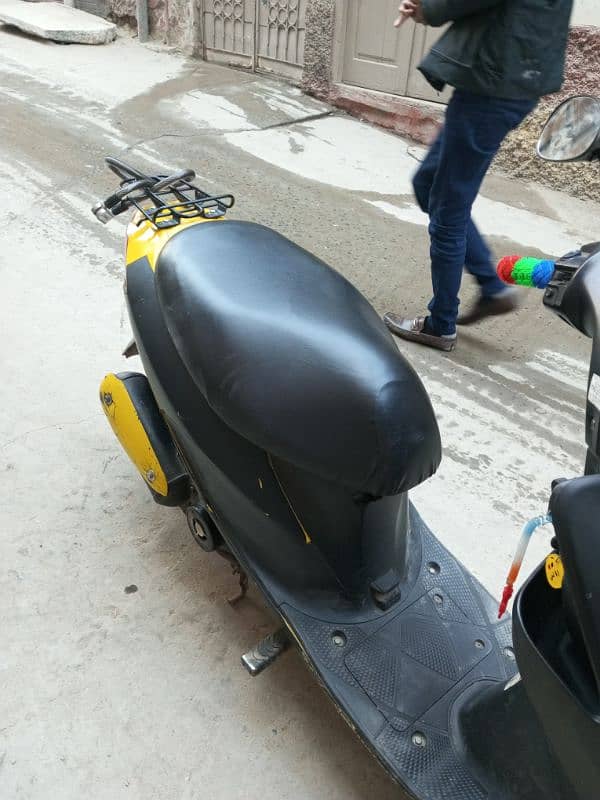 Suzuki Scooter For Sale 2