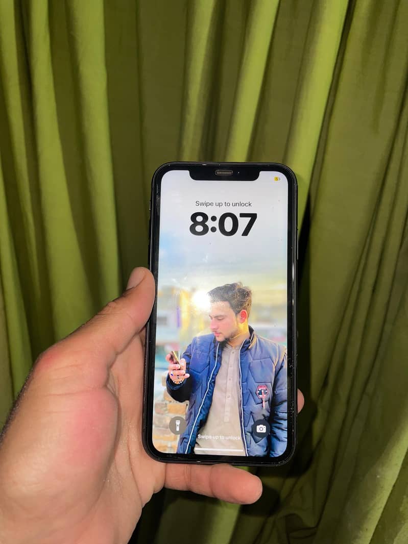 Apple iPhone 11 1