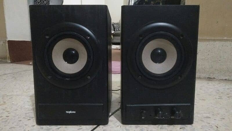 Teinuro speakers set 0