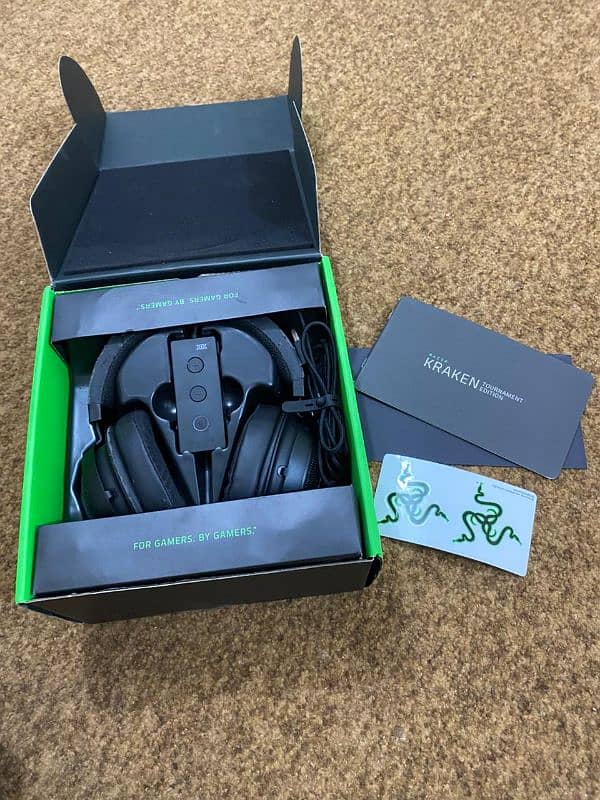 Razer Kraken Tournament Edition With Box 6