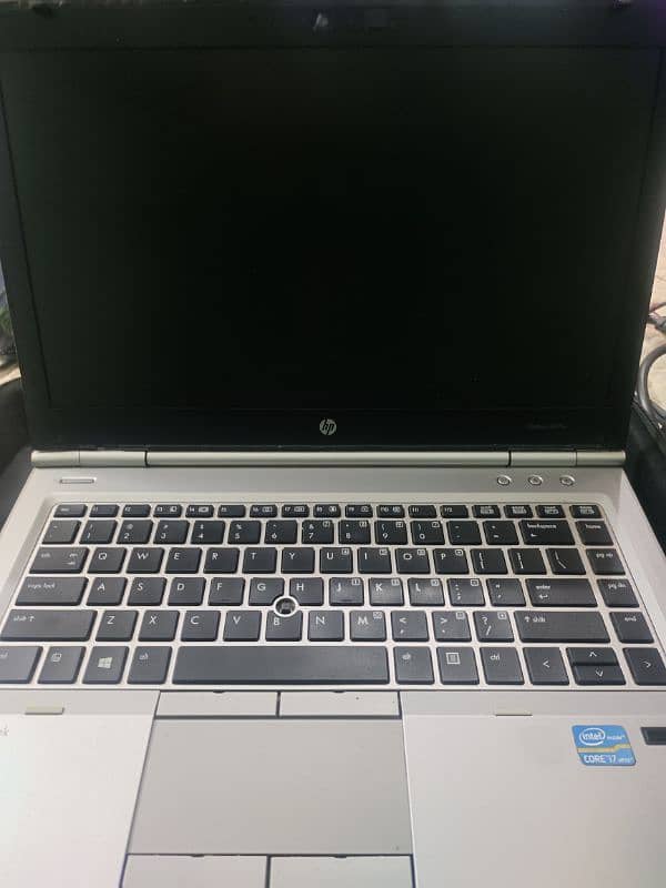 HP core i7 4th generation 1