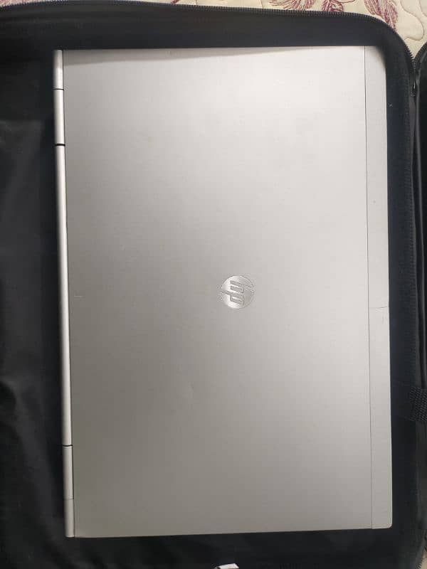 HP core i7 4th generation 6