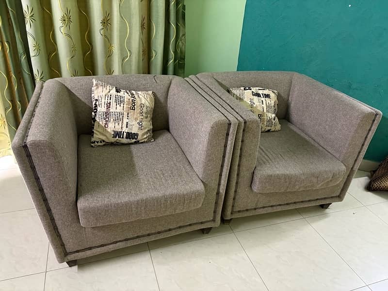 5 seat sofa set + table 0