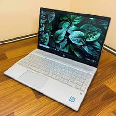 hp Pavillion 15 (Touch), i5 8th, 8gb, 128gbssd, 500gb hdd