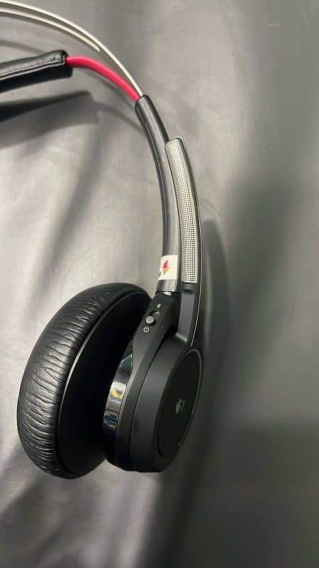 plantronic focus 1 headset 2