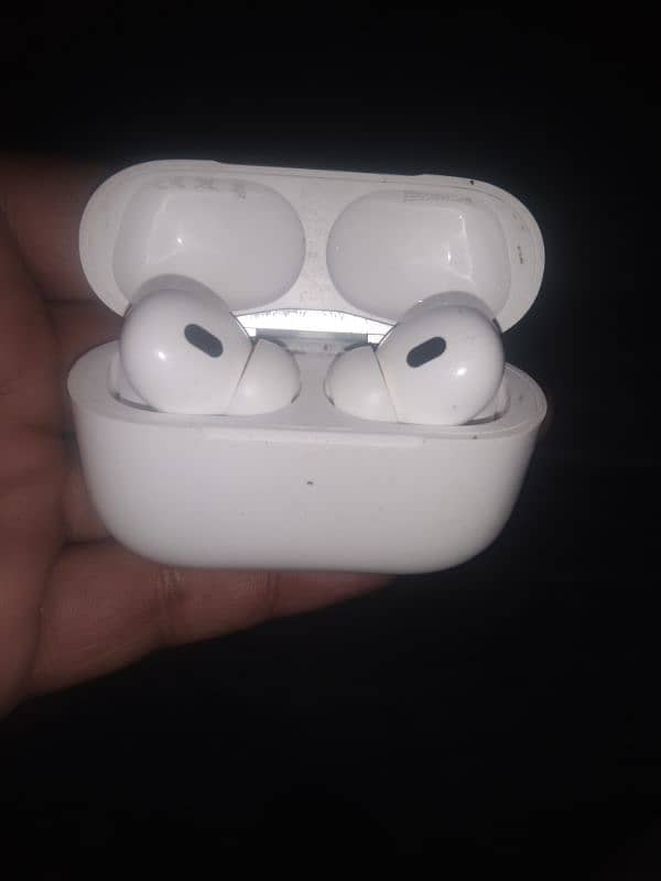 apple airbuds brand new sound or base bohat achi with box 4