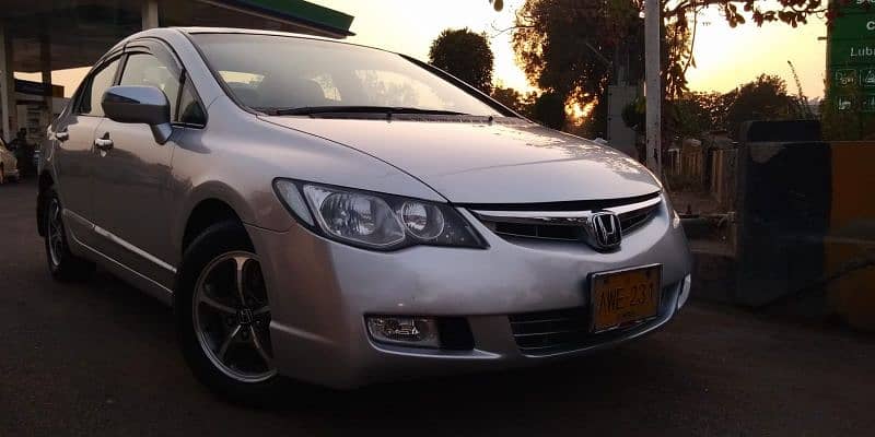 Honda civic 2011 FULL OPTION UG AUTOMATIC b/than Corolla,Yaris,city 18