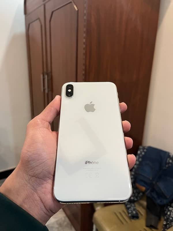 Iphone XS Max PTA Aproved 1